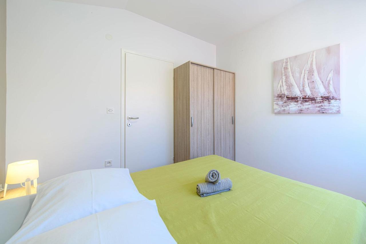 Apartman Maslina Šibenik Exterior foto