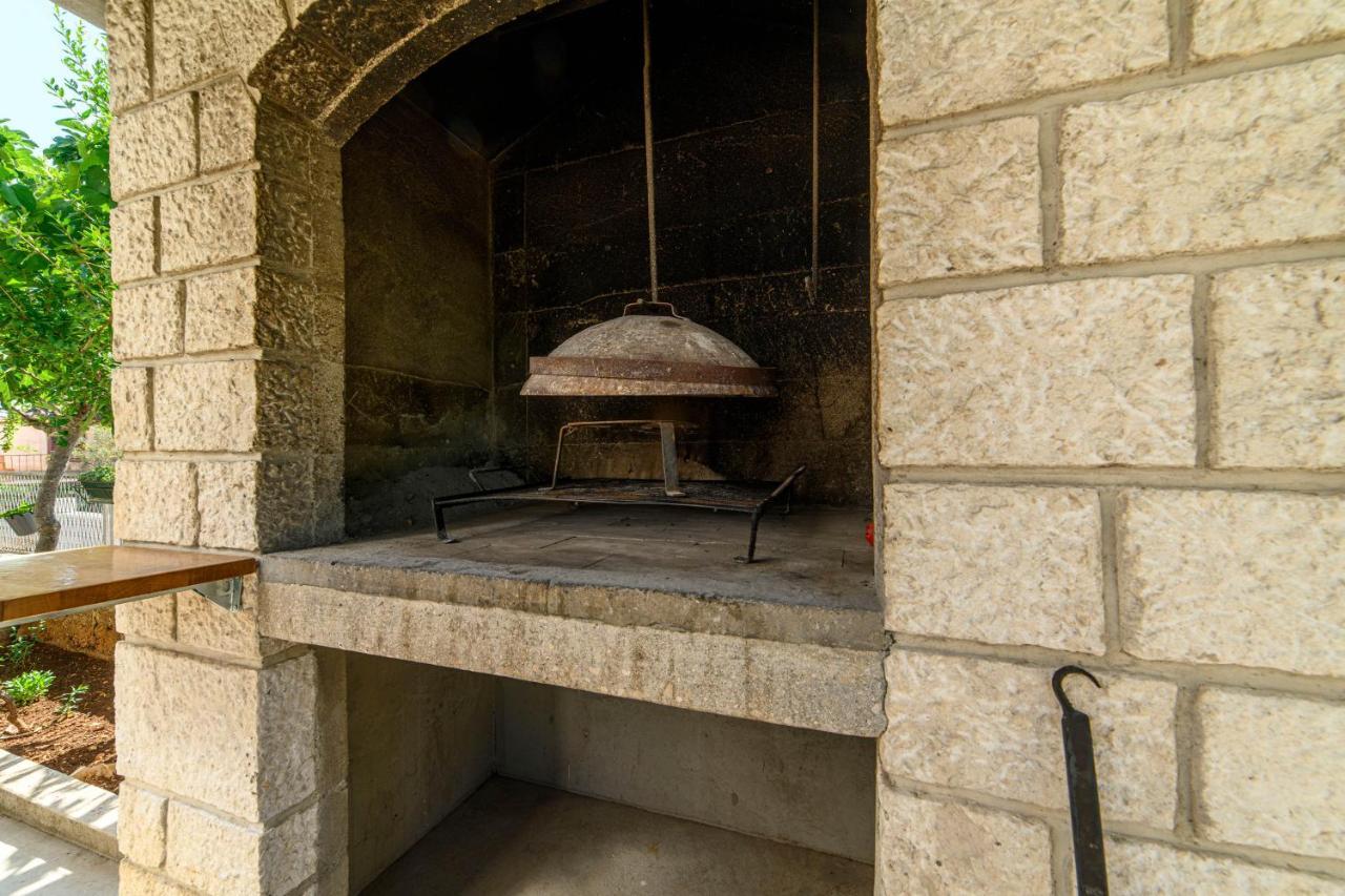 Apartman Maslina Šibenik Exterior foto